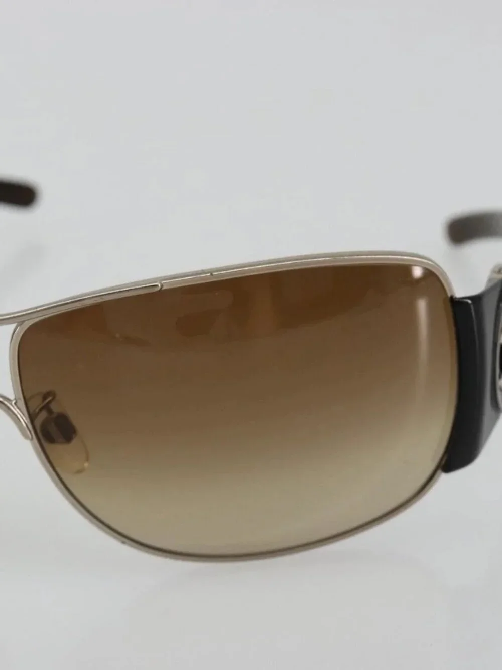 CHANEL brand	chanel color	brown